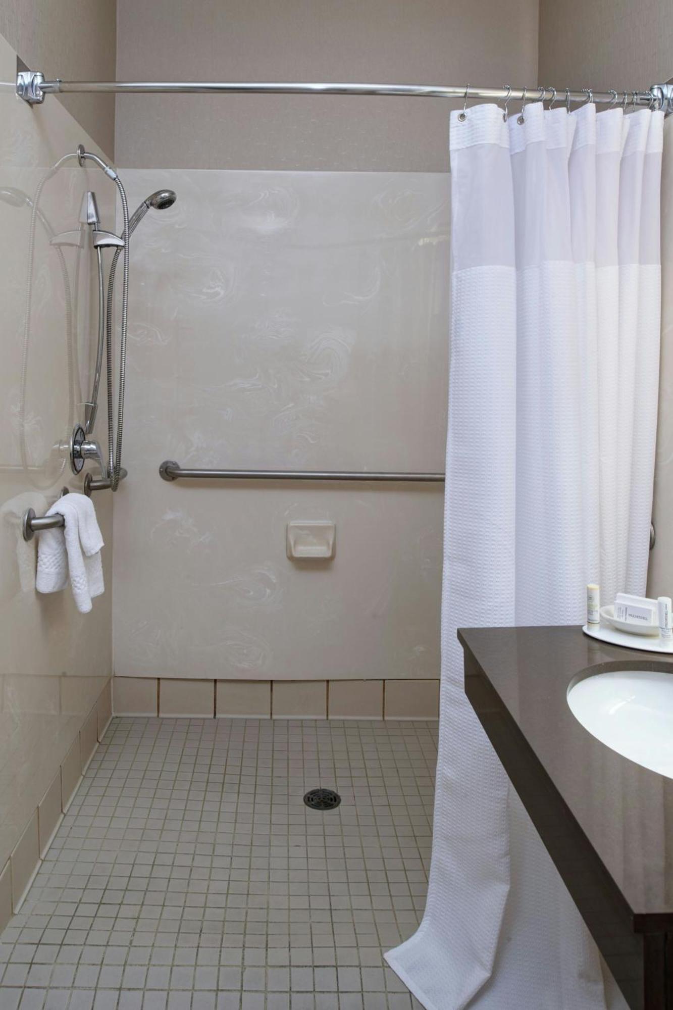 Springhill Suites By Marriott Frankenmuth Bagian luar foto