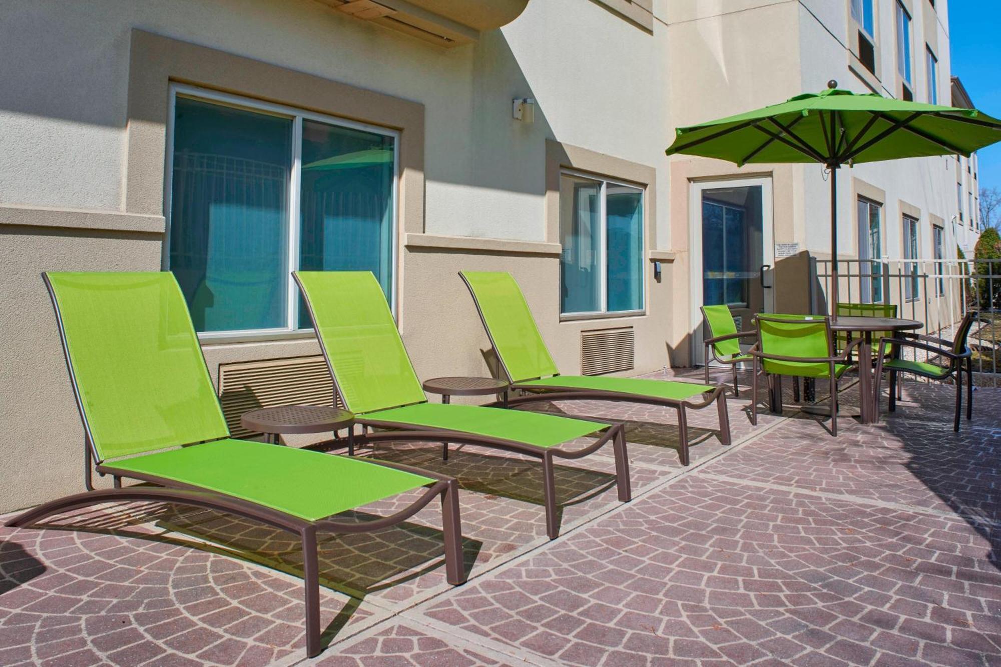 Springhill Suites By Marriott Frankenmuth Bagian luar foto
