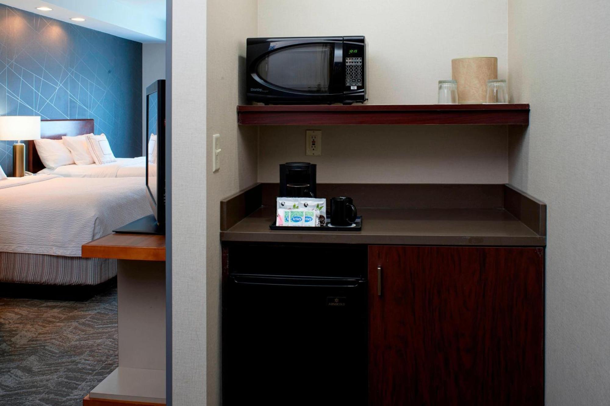 Springhill Suites By Marriott Frankenmuth Bagian luar foto
