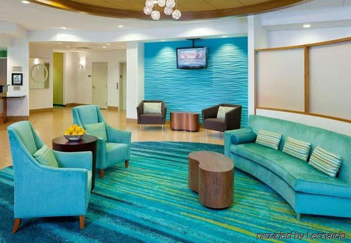 Springhill Suites By Marriott Frankenmuth Bagian luar foto